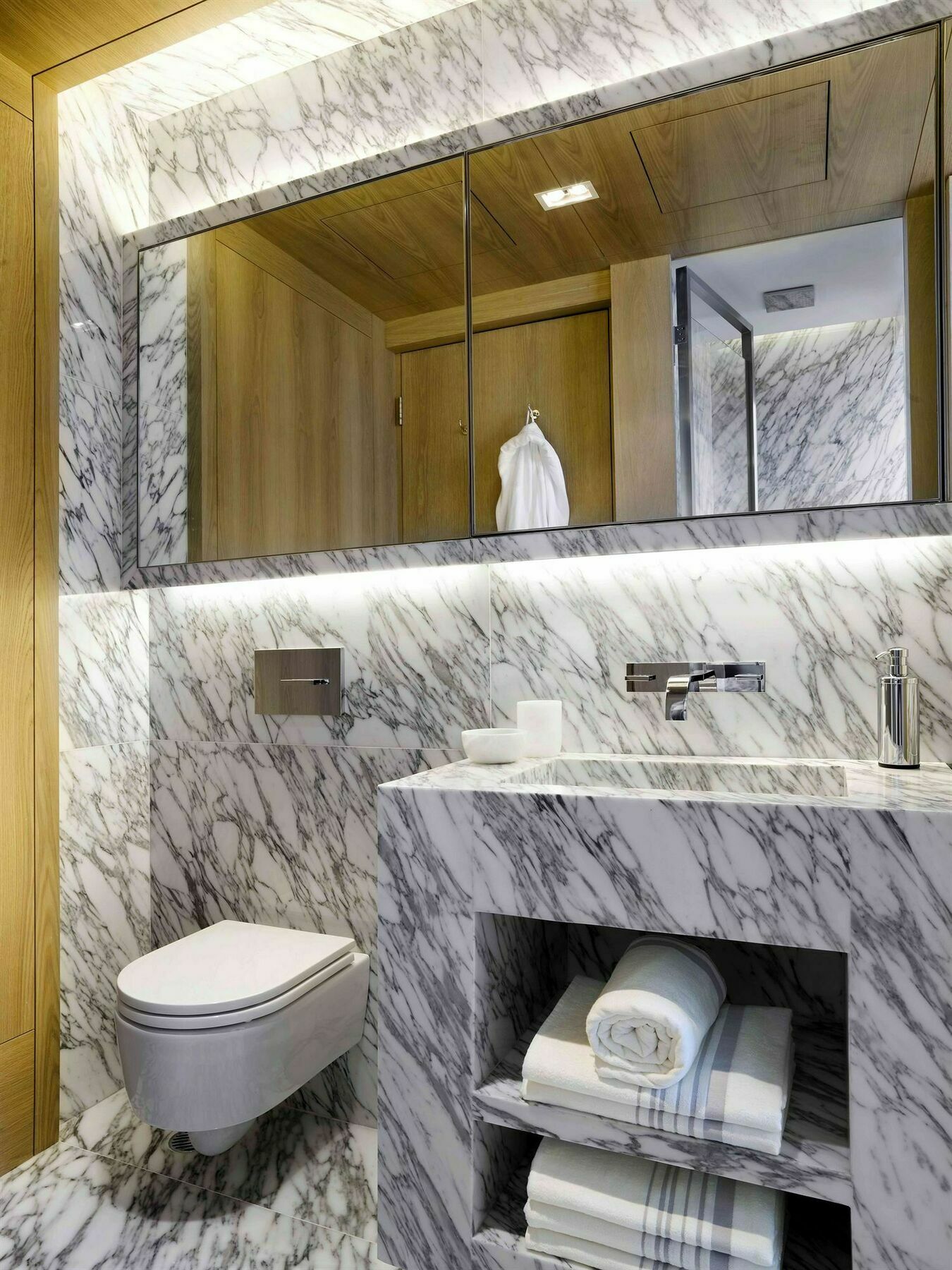 The Jervois Hotel Hong Kong Bagian luar foto
